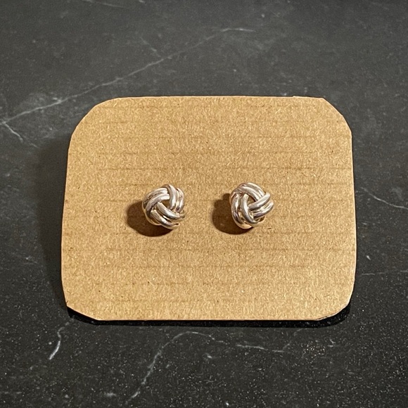 Love knot post earrings. - Picture 7 of 7